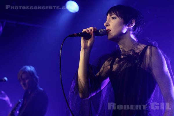 JEANNE CHERHAL - 2011-02-26 - PARIS - La Maroquinerie - 